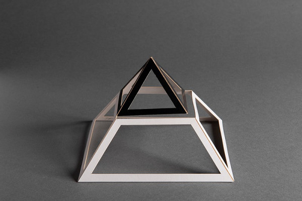 Ivan Kafka – Skelet (novoročenka 2012) 