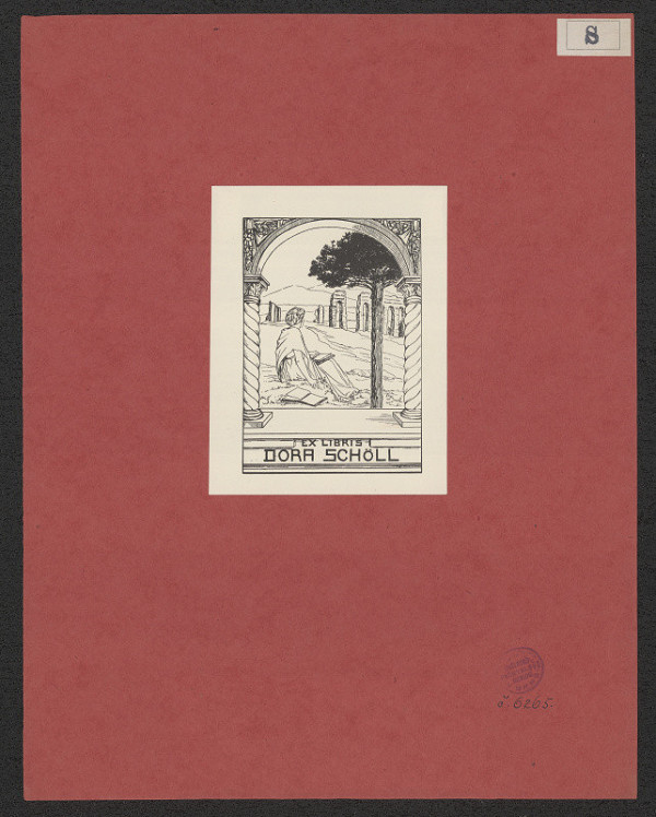 Lucie Spielberg – Dora Schöll 