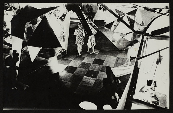 Francisco Infante-Arana – Kinetická výstava "Krystal" na VDNCh, Moskva 1972 