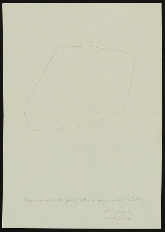 Jiří Valoch – obrys kamene z koryta řeky v Koryčanech / Lhotce 