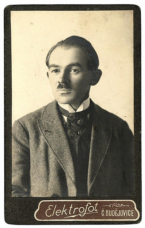 Atelier Elektrofot – bez názvu (portrét muže) 