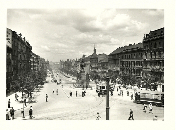 Rudolf Bruner-Dvořák – Pražské Václavské náměstí od Národního Muzea 