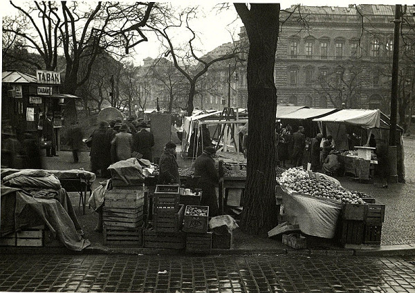 Rudolf Bruner-Dvořák – Pražské tržiště 