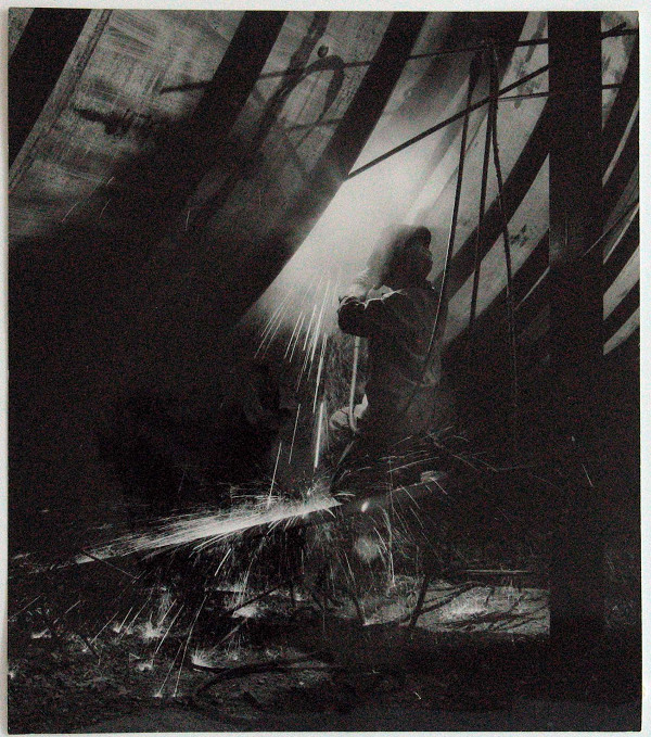 Martin Martinček – Liptovská Mara, cyklus čiernobielych fotografií, 60 ks 