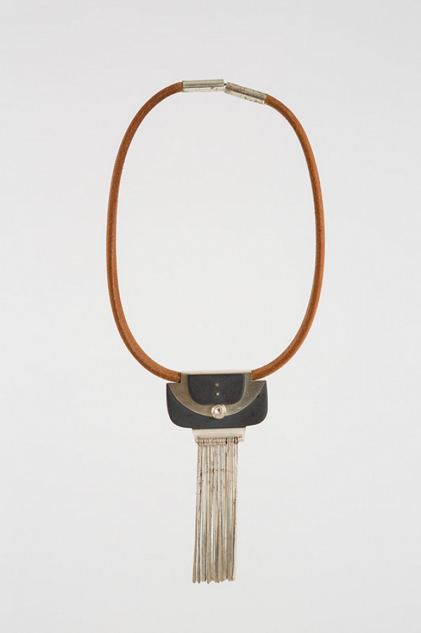 Imrich Svitana – Šperk-prívesok 