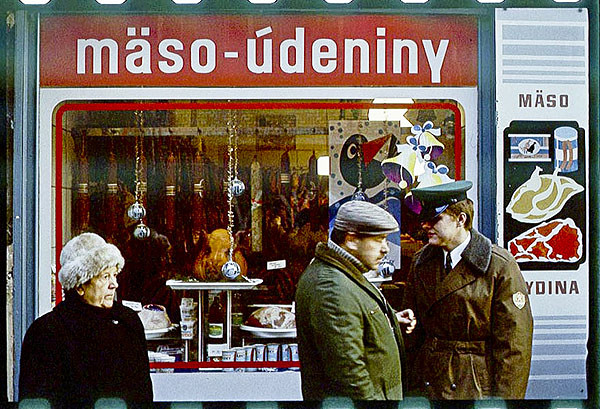 Ľubo Stacho – Výklad Hydina, Obchodná ulica č. 24 