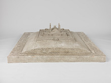 Dušan Jurkovič, Milan Greguš – Mohyla M. R. Štefánika na Bradle. Model. M 1:100. 