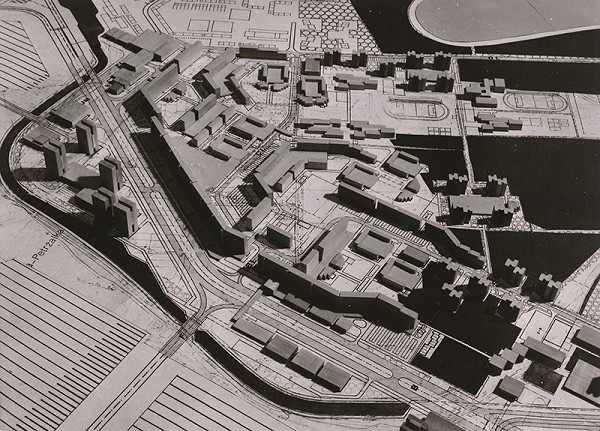 Ivan Matušík, Neznámy autor – Súťažný návrh na riešenie sídliska v Petržalke. Model.  