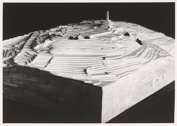 Ján Svetlík – Pamätník na Slavíne v Bratislave. Model. 