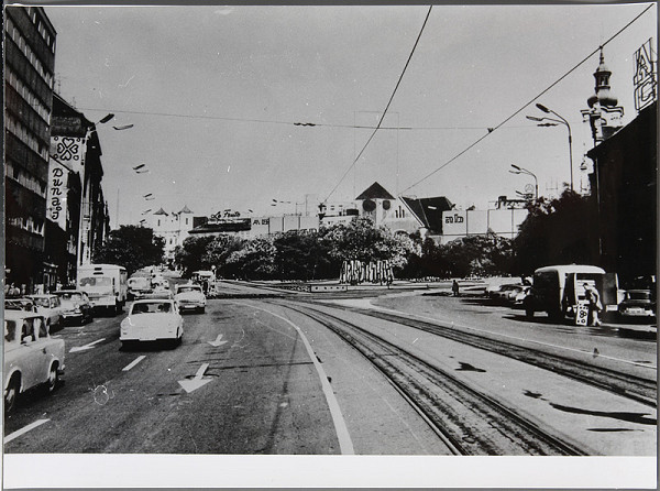 Ladislav Beisetzer, Ladislav Snopek, Neznámy autor – Súťaž na pomník SNP v Bratislave. Štúdia začlenenia pomníka do námestia. 