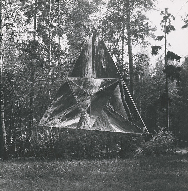 Francisco Infante – Život trojuhoľníka 