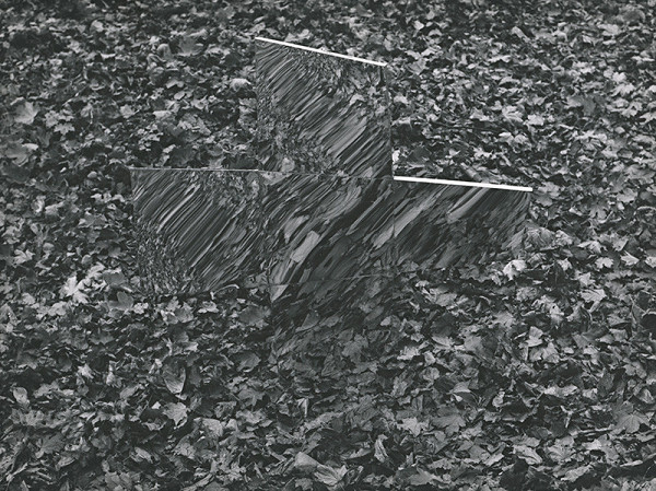 Francisco Infante – Ohniská zakriveného priestoru 