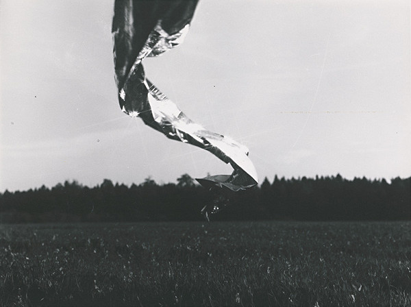 Francisco Infante – Ohniská zakriveného priestoru 