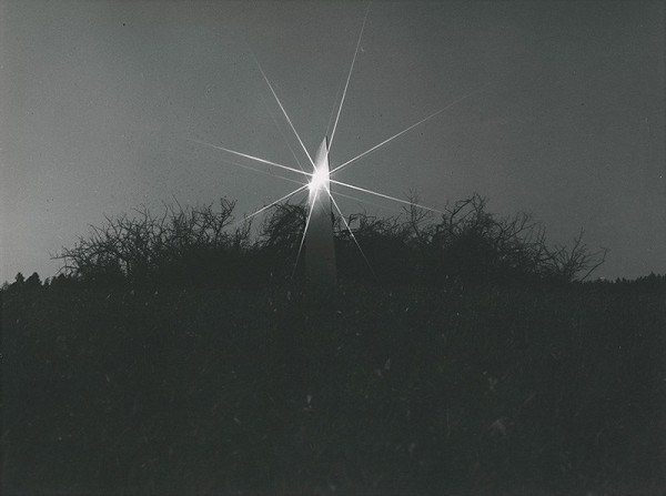 Francisco Infante – Ohniská zakriveného priestoru 