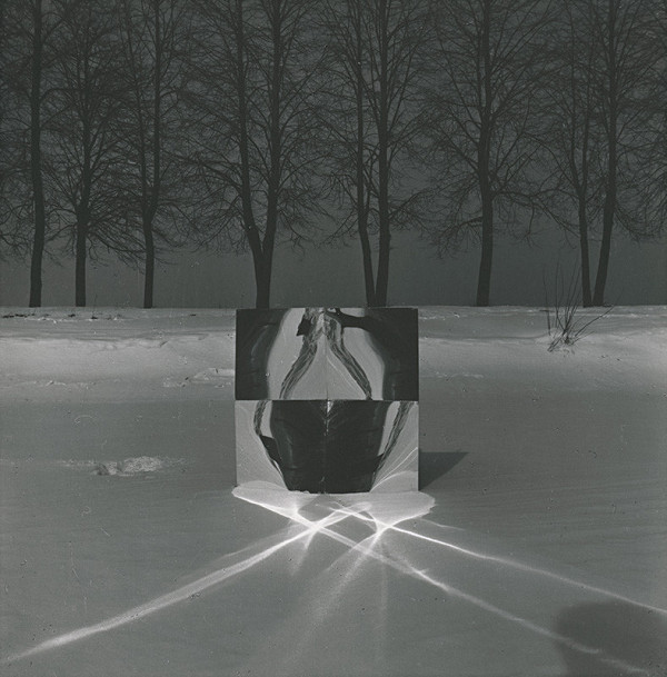 Francisco Infante – Ohniská zakriveného priestoru 