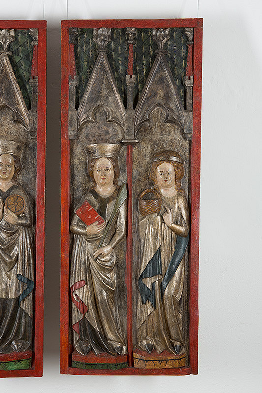 Slovenský rezbár z 4. štvriny 14. storočia – Svätá Barbora ? a svätá Dorota 