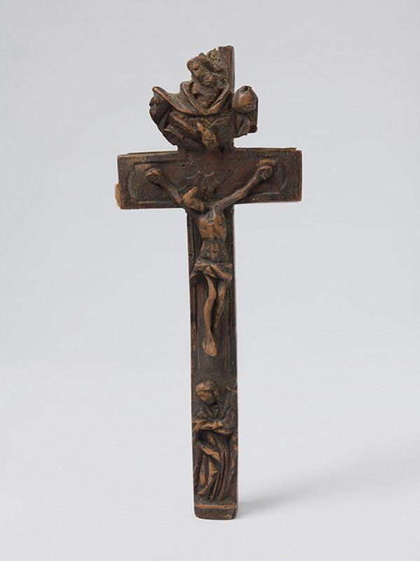 Slovenský rezbár z 18. storočia, Neznámy rezbár – Krucifix s figurálnou a ornamentálnou výzdobou 