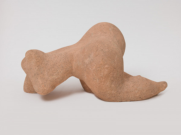 Julie Horová – Kľačiace torzo 