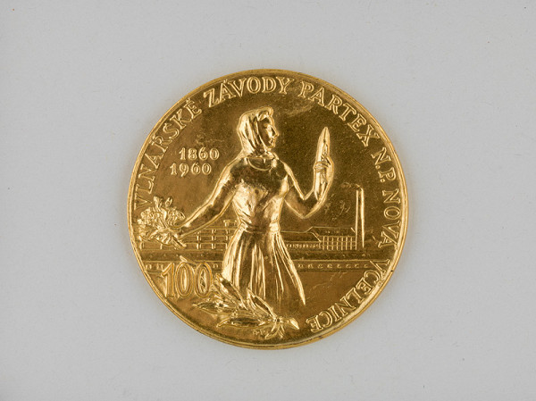 Andrej Peter – 100 rokov vinárskych závodov Partex, n.p. Nová Včelnice 