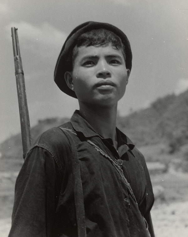 Ján Cifra – Vietnam - portréty. Mladý lovec 