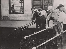 Karol Aufricht – Asfaltéri 