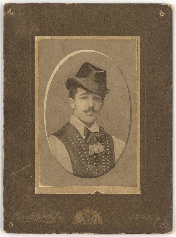 Ľudovít Divald – Mládenec v klobúčiku 