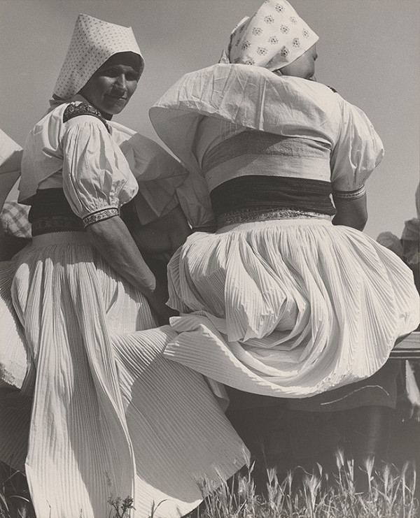 Viliam Malík – Women from Moravské Lieskové 