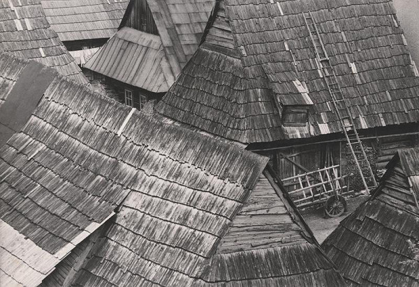 Martin Martinček – Dedina v horách. Drevenice 