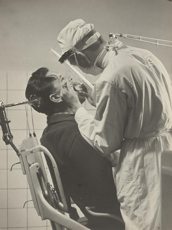 Ivan Kozáček – U zubára 