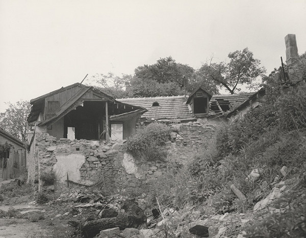 Pavol Breier st. – Bez názvu (Bratislava. Podhradie) 