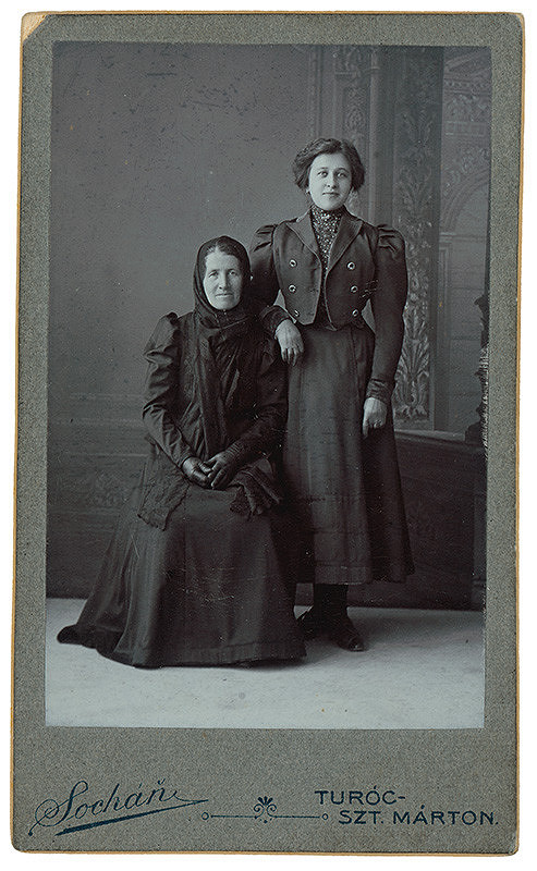 Pavol Socháň – Zuzana Vladárová s dcérou Annou Vladárovou 