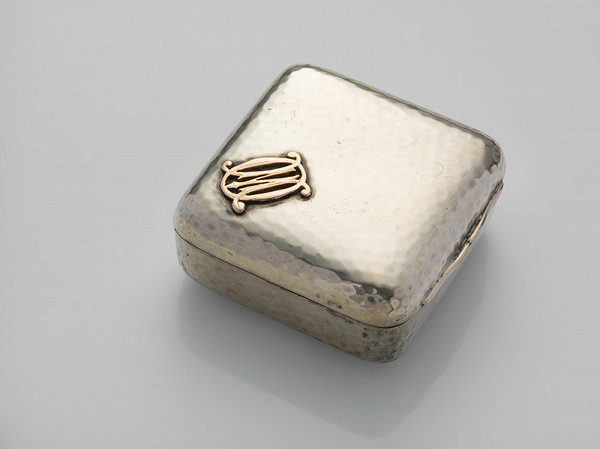 Stredoeurópsky zlatník z 19. storočia – Dóza na šňupavý tabak 