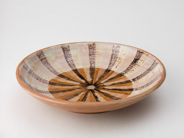 Eva Trachtová – Misa béžová,rýhovaná 