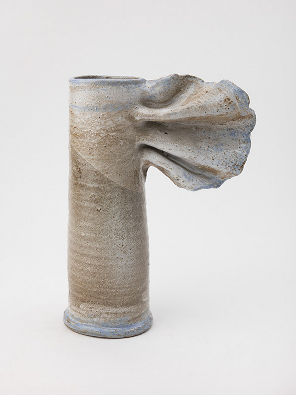 Ľubomír Jakubčík – Váza s jedným volánikom 