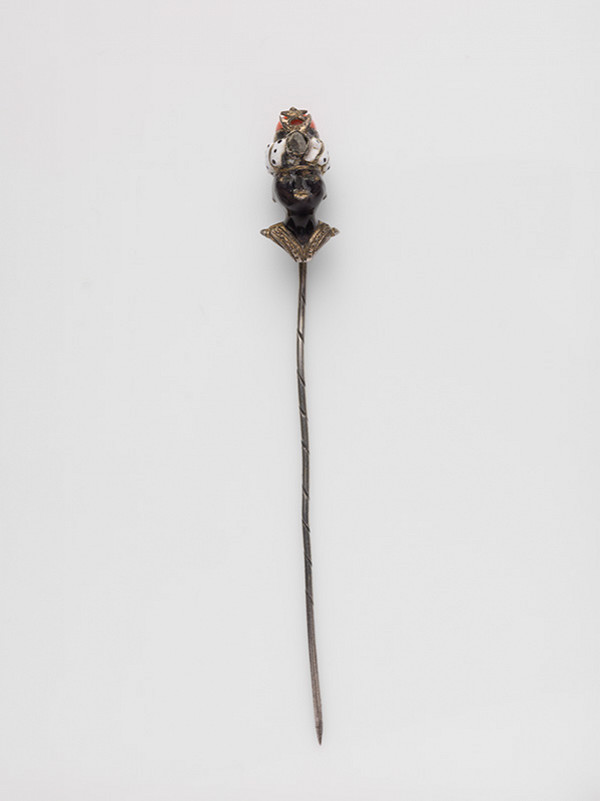 Stredoeurópsky zlatník z 19. storočia – Ihlica do viazanky s morčičom 