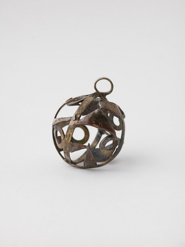 Erna Masarovičová – Guľka (šperk) 