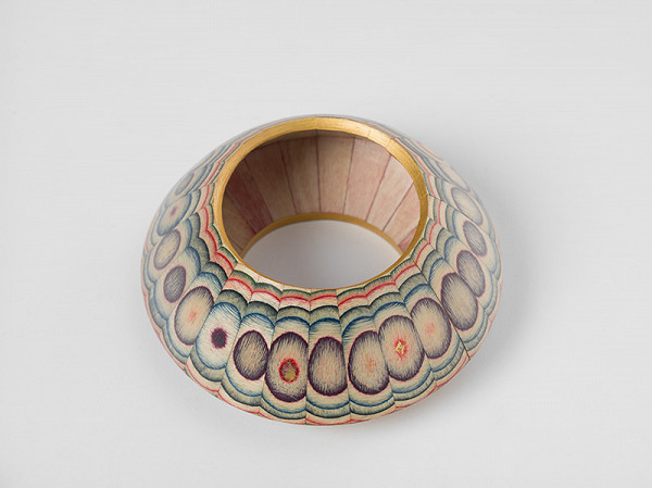 Peter Chatwin, Pamela Martin – Náramok 