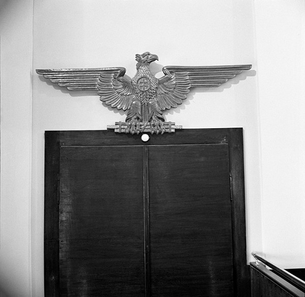 Ladislav Roller – Z interiéru siene Snemu Slovenskej republiky 