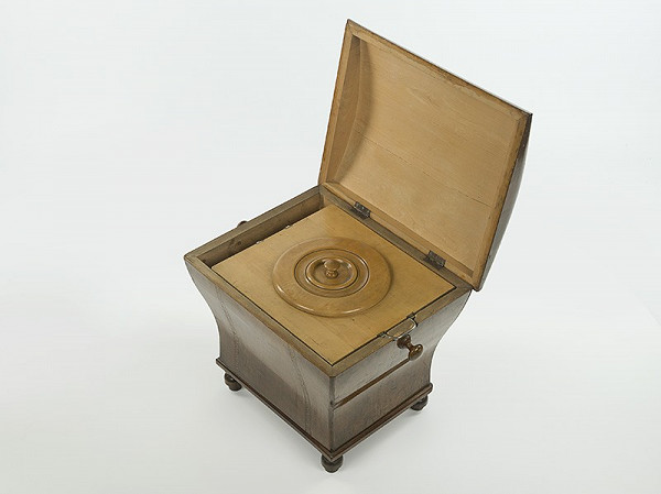 Neznámy autor – Klozet 