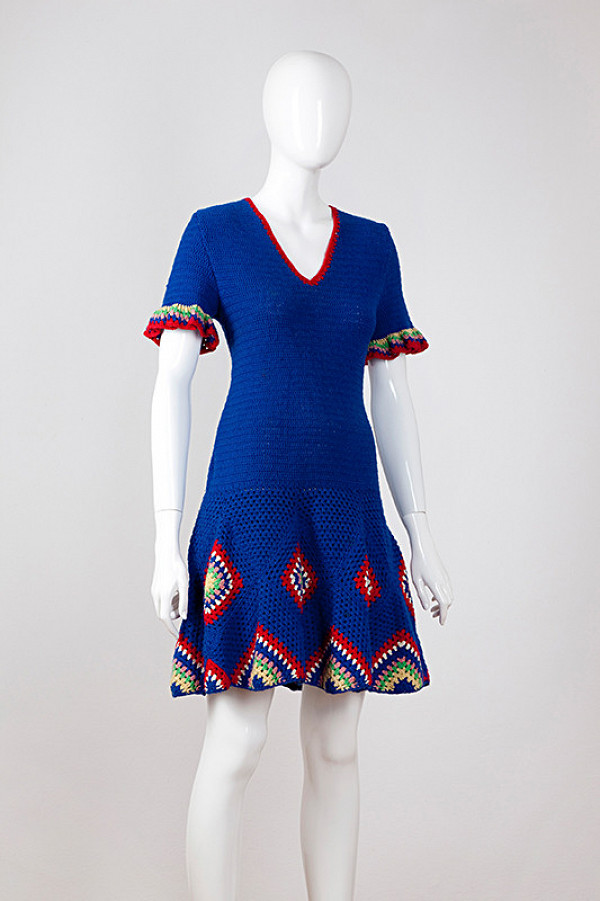 Neznámy autor – Domáca práca, šaty podľa časopisu Burda 