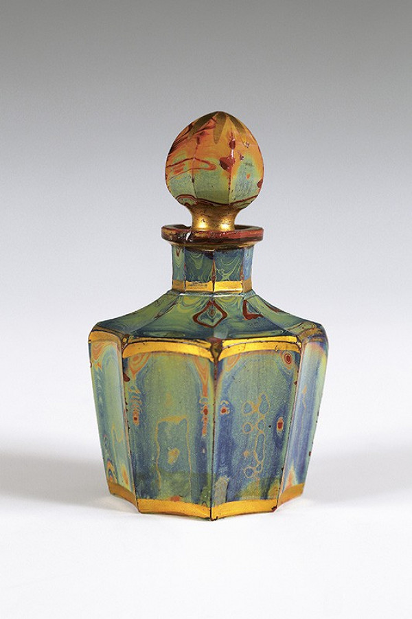 Neznámy autor - Okruh vplyvu Friedricha (Bedřicha) Egermanna – Flakón z lithyalinu 